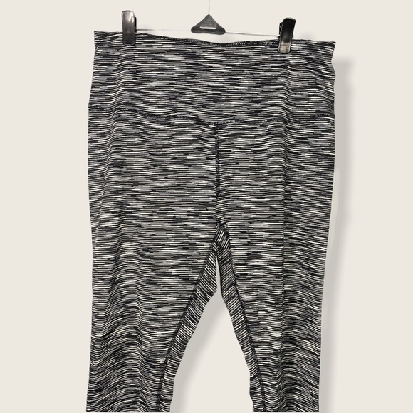 ZELLA Live In Space Dye Leggings size L - Picture 5 of 8